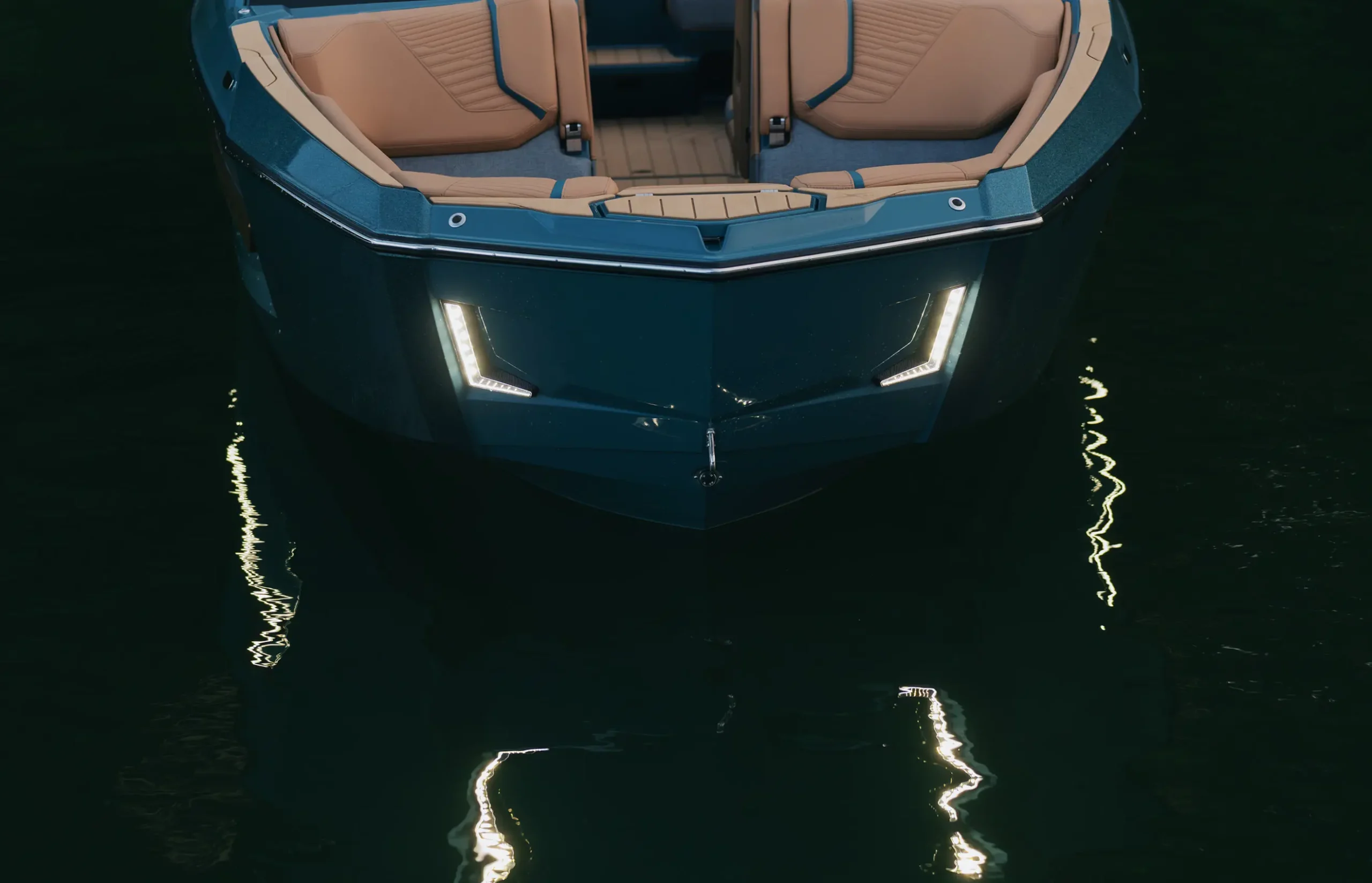 Моторний катер MasterCraft X24 — фото