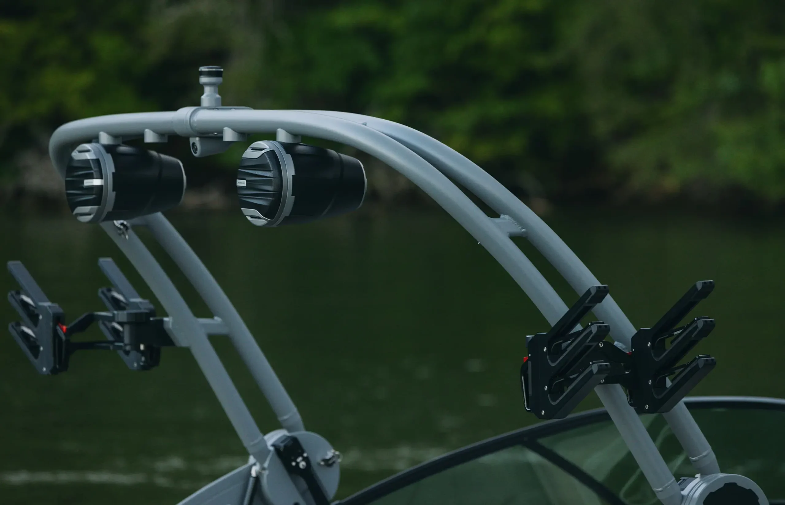 Моторний катер MasterCraft XT20 NEW — фото