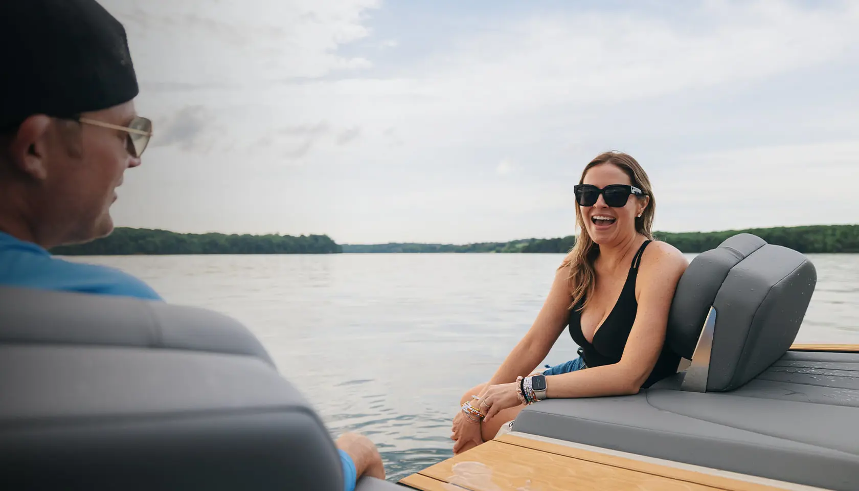 Моторний катер MasterCraft XT20 NEW — фото