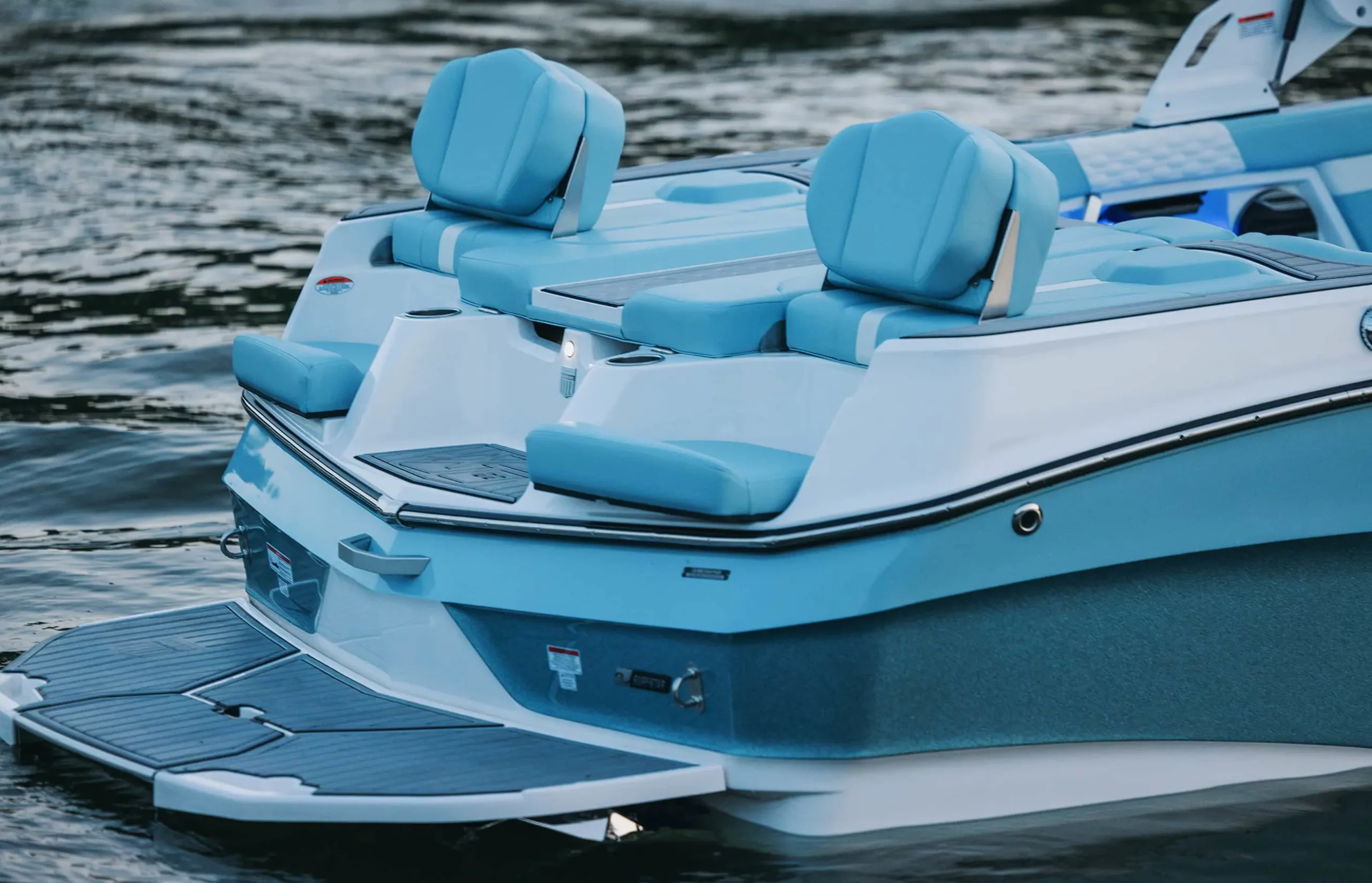 Моторний катер MasterCraft XT22 NEW — фото
